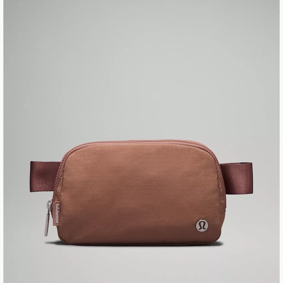 lululemon athletica Bags Lululemon Everywhere Belt Bag L In